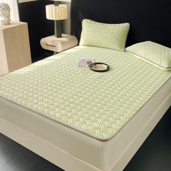 91家纺网 家纺一手货源 找家纺 欧邦 2025新款加厚纯色凉席四件套--凉席三件套 饼干花-果绿