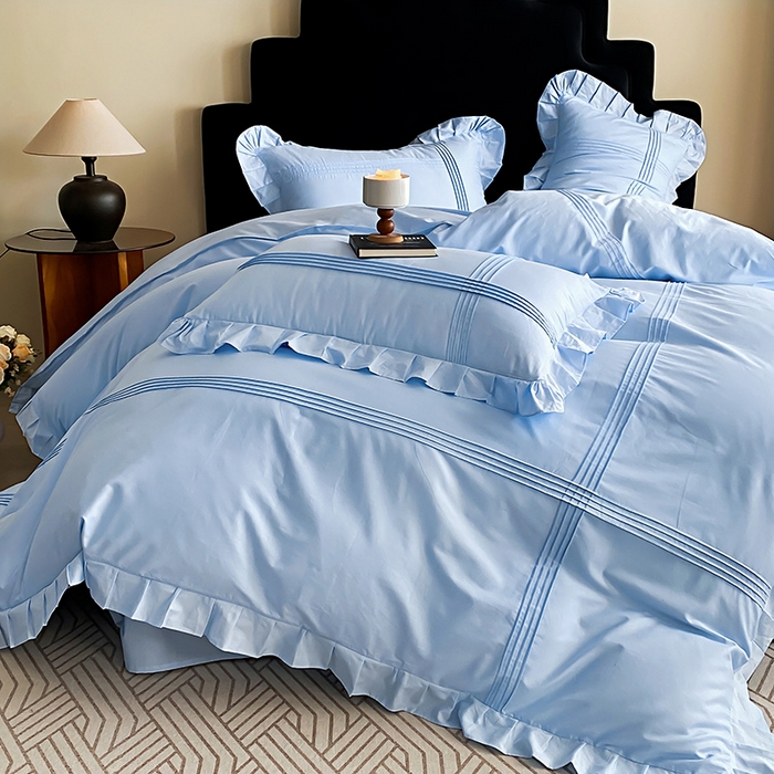 91家纺网 家纺一手货源 找家纺 花香四季家纺 2025新款全棉13376公主风纯棉法式手工立体线条四件套 蔚蓝