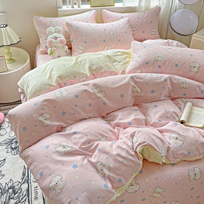 91家纺网 家纺一手货源 找家纺 羽爱家纺 2025新款A类双面全棉印花床盖套件 星星汪