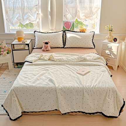 91家纺网 家纺一手货源 找家纺 （总）妖妖家纺 2025新款有氧水洗糯糯公主风花边夏被四件套单夏被