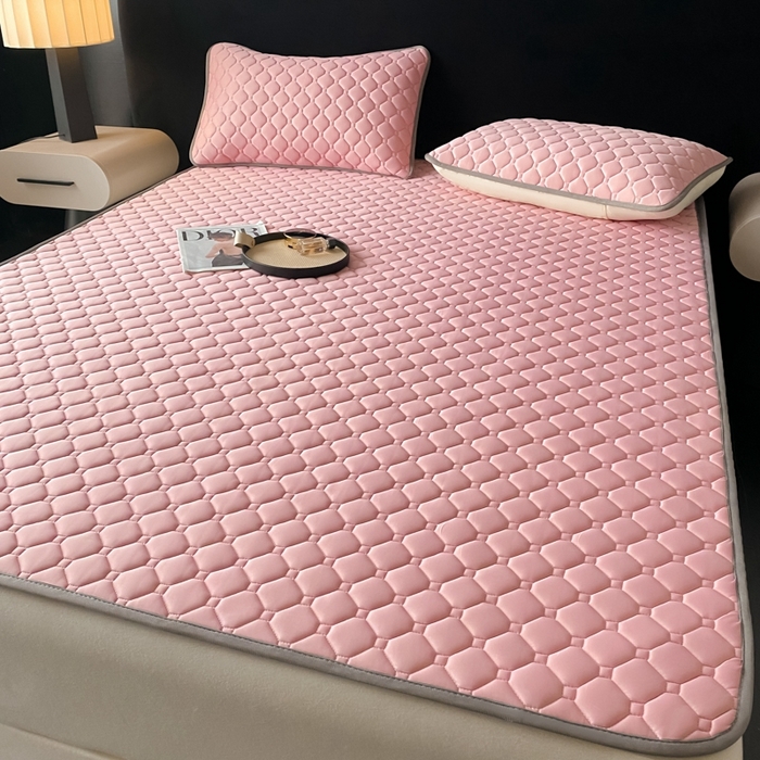 91家纺网 家纺一手货源 找家纺 欧邦 2025新款加厚纯色凉席四件套--凉席三件套 方格-豆粉