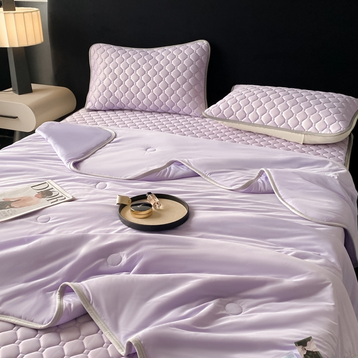 91家纺网 家纺一手货源 找家纺 欧邦 2025新款加厚纯色凉席四件套--凉席三件套 方格-浅紫