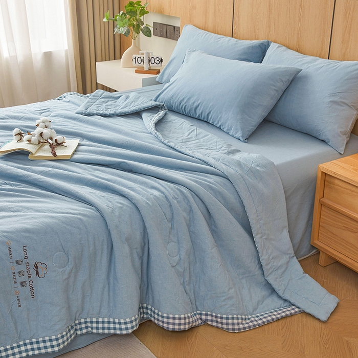 91家纺网 家纺一手货源 找家纺 创优家纺 2025新款无印风格子新疆棉夏被空调被纯棉花被夏被子薄被芯水洗棉包检测 新疆棉-蓝色