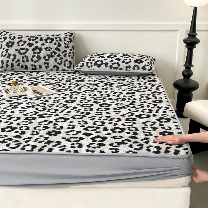 91家纺网 家纺一手货源 找家纺 子曰 2025新款高定版A类PE聚乙烯凉感凉席提花凉席床笠 豹纹-灰【床笠款】