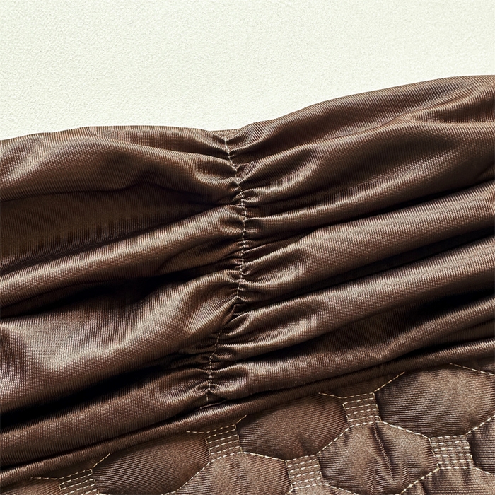 91家纺网 家纺一手货源 找家纺 情恒家纺 2025夏季款亮光布加厚双面用床头罩 深棕咖