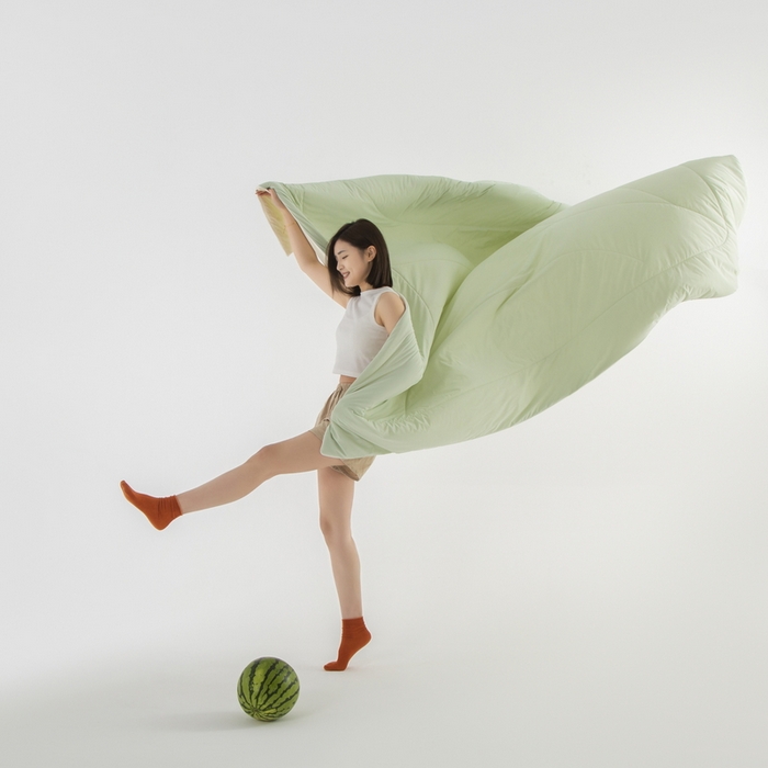 91家纺网 家纺一手货源 找家纺 金喜 2025新款锦氨冰川凉感被裸机面料夏凉被凉感薄被子-冰菓夏被 豆蔻绿 