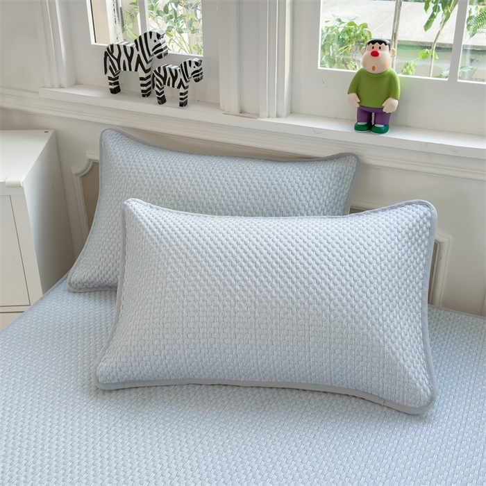 91家纺网 家纺一手货源 找家纺 丝幔家纺 2025新款A类冰豆豆花边款凉席床裙 绅士灰