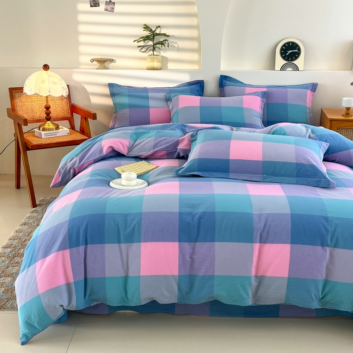 91家纺网 家纺一手货源 找家纺 金窝窝家纺 2025新款纯棉水洗棉四件套 大发格粉蓝