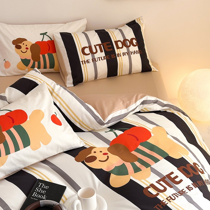 91家纺网 家纺一手货源 找家纺 2025新款全棉大版卡通数码印花纯棉四件套 可爱小狗（黑）