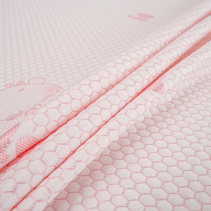 91家纺网 家纺一手货源 找家纺 春寻家纺 2025新款凉豆豆冰丝凉席席子-床裙款 卡皮巴拉-粉