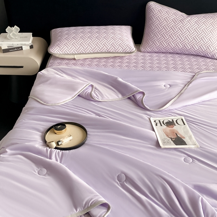 91家纺网 家纺一手货源 找家纺 欧邦 2025新款加厚纯色凉席四件套--凉席三件套 饼干花-浅紫