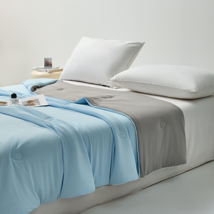 91家纺网 家纺一手货源 找家纺 欧邦 2025新款全消光冰皮凉感锦氨夏被 双拼-蓝灰