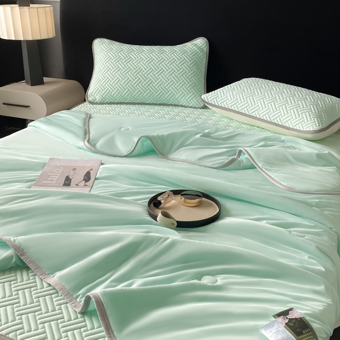 91家纺网 家纺一手货源 找家纺 欧邦 2025新款加厚纯色凉席四件套--凉席三件套 饼干花-水绿