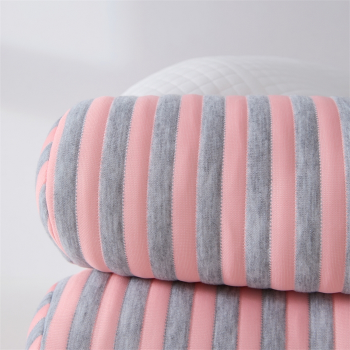 91家纺网 家纺一手货源 找家纺 大熊枕芯 2025新款刺绣款情侣枕 刺绣款情侣枕-粉低枕一对