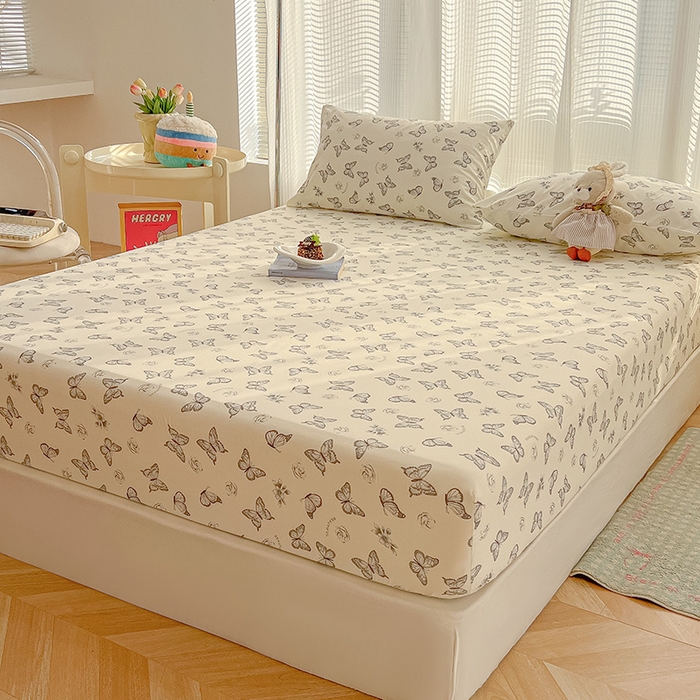 91家纺网 家纺一手货源 找家纺 眠帛家居 2025新款A类水洗皱皱纱印花床笠 蝴蝶偏偏