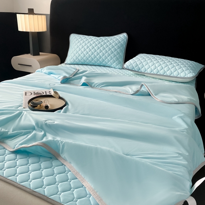 91家纺网 家纺一手货源 找家纺 欧邦 2025新款加厚纯色凉席四件套--夏被四件套 方格-湖蓝