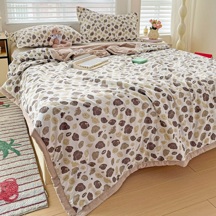 91家纺网 家纺一手货源 找家纺 富艺隆 2025新款水洗棉印花夏被 萌萌狗