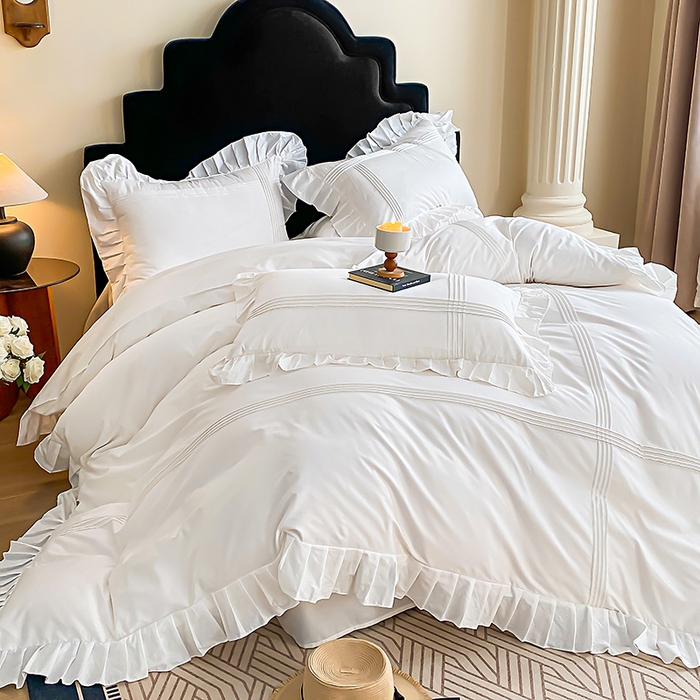 91家纺网 家纺一手货源 找家纺 花香四季家纺 2025新款全棉13376公主风纯棉法式手工立体线条四件套 奶油白