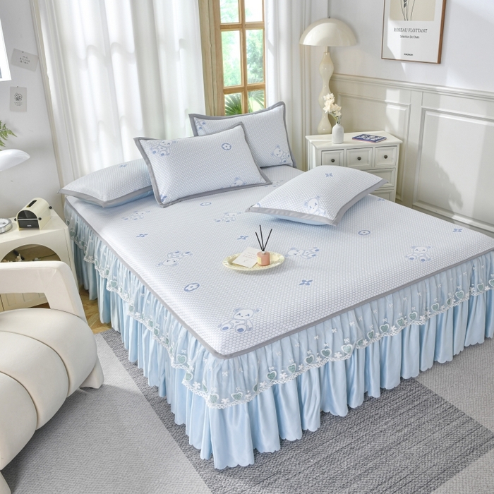 91家纺网 家纺一手货源 找家纺 品乐家纺  2025新款床裙款提花冰豆豆套件凉席席子 蓝色