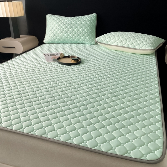 91家纺网 家纺一手货源 找家纺 欧邦 2025新款加厚纯色凉席四件套--凉席三件套 方格-水绿