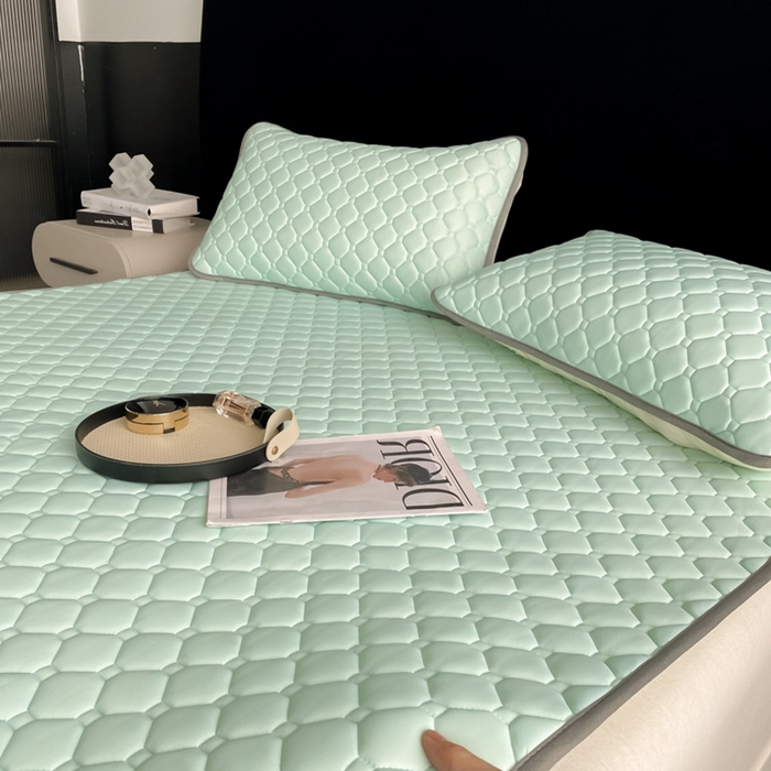 91家纺网 家纺一手货源 找家纺 欧邦 2025新款加厚纯色凉席四件套--凉席三件套 方格-水绿