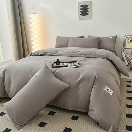 宇彬家纺 2025直播新款13374全棉母婴级简约轻奢贴画纯色四件套斜纹贡缎新疆长绒贴标款无印风系列 简约-绅士灰