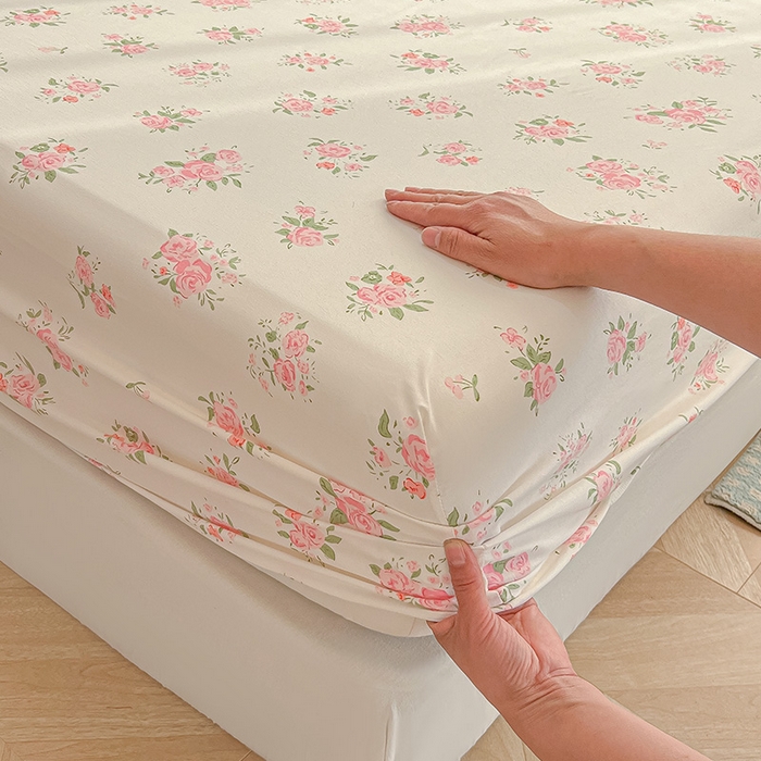 91家纺网 家纺一手货源 找家纺 眠帛家居 2025新款A类水洗皱皱纱印花床笠 浪漫