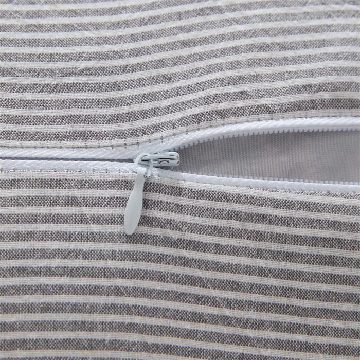 91家纺网 家纺一手货源 找家纺 大熊枕芯 2025新款水洗棉条纹荞麦枕 条纹宫廷-灰20*50*8cm/只