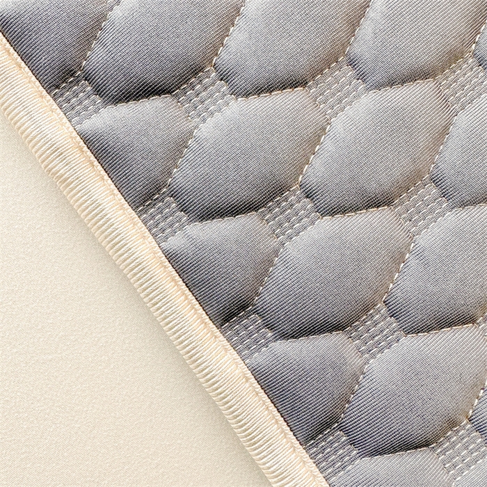 91家纺网 家纺一手货源 找家纺 情恒家纺 2025夏季款亮光布加厚双面用床头罩 珠光银