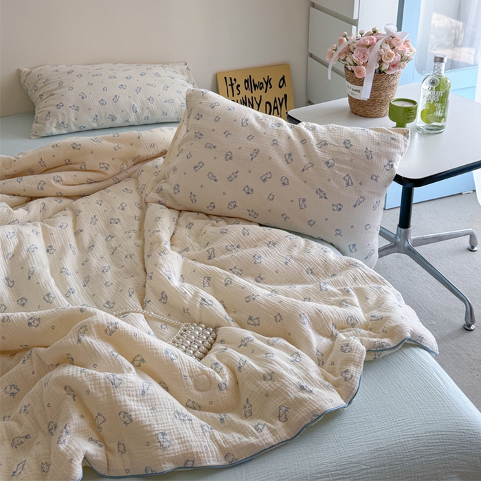 91家纺网 家纺一手货源 找家纺 萝莉家纺 2025新款软软糯糯双层皱皱纱单夏被 夏被四件套 小玉兔