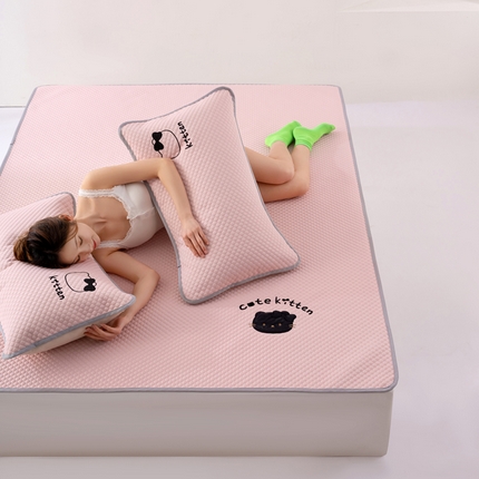 91家纺网 家纺一手货源 找家纺 （总）格真 2025新款A类凉感丝豆豆席