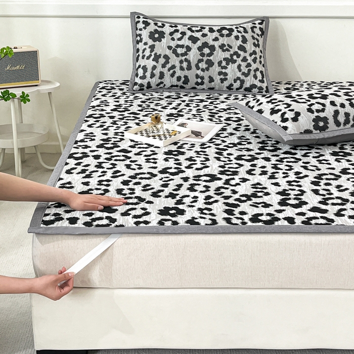 91家纺网 家纺一手货源 找家纺 （总）子曰 2025新款高定版A类PE聚乙烯凉感凉席提花凉席