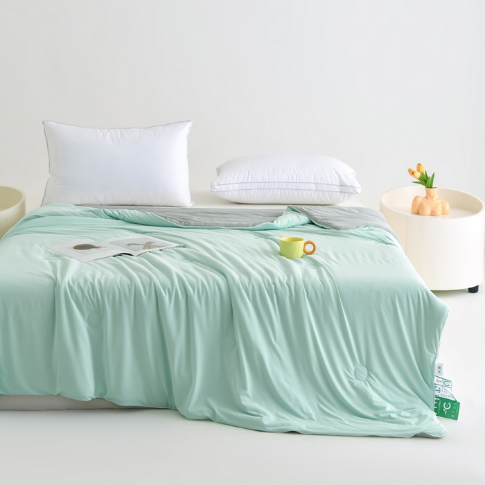 91家纺网 家纺一手货源 找家纺 圣尔雅2025新款A类高克重锦纶氨纶黑科技凉感夏被冰激凌空调被夏凉被 薄荷绿+灰