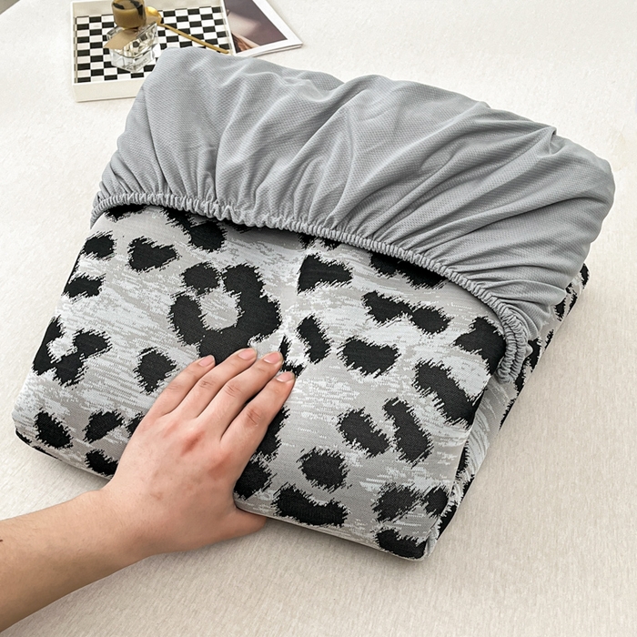 91家纺网 家纺一手货源 找家纺 （总）子曰 2025新款高定版A类PE聚乙烯凉感凉席提花凉席床笠