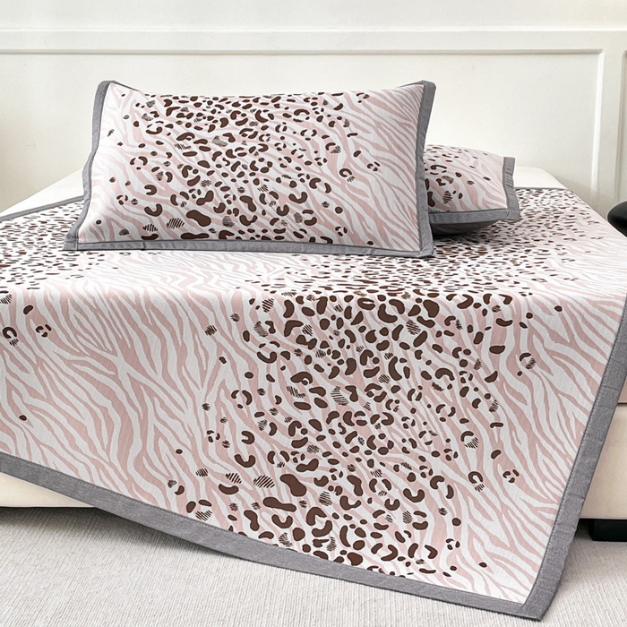 91家纺网 家纺一手货源 找家纺 子曰 2025新款高定版A类PE聚乙烯凉感凉席提花凉席 魅野-粉