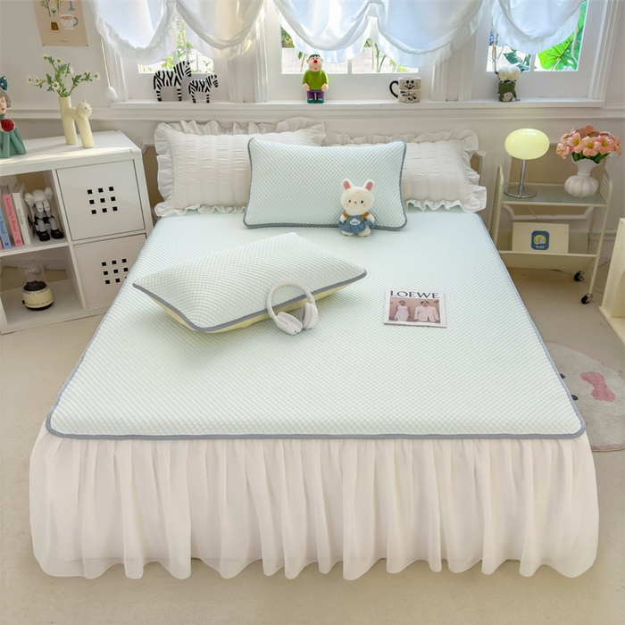 91家纺网 家纺一手货源 找家纺 丝幔家纺 2025新款A类冰豆豆花边款凉席床裙 海洋蓝