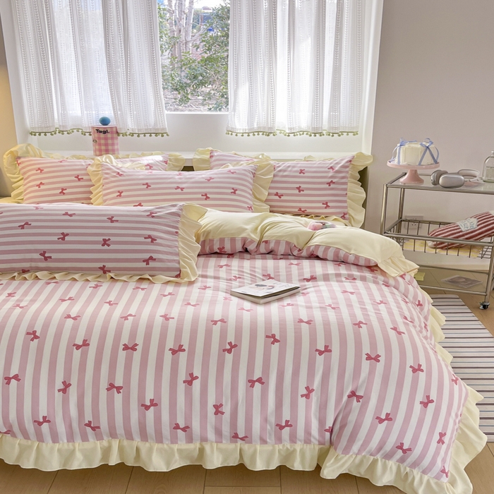 91家纺网 家纺一手货源 找家纺 2025水洗棉花边四件套_9067 蝴蝶结-条纹玉粉