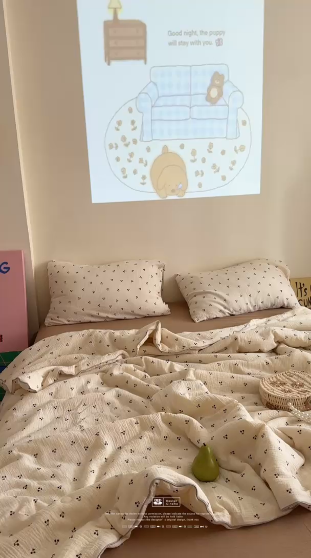 91家纺网 家纺一手货源 找家纺 萝莉家纺 2025新款软软糯糯双层皱皱纱单夏被 夏被四件套 小樱桃