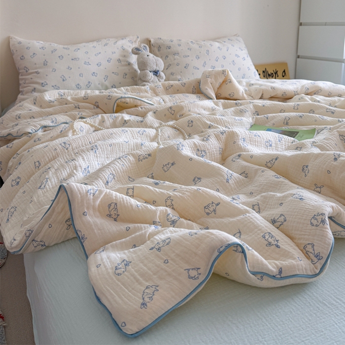 91家纺网 家纺一手货源 找家纺 萝莉家纺 2025新款软软糯糯双层皱皱纱单夏被 夏被四件套 小玉兔