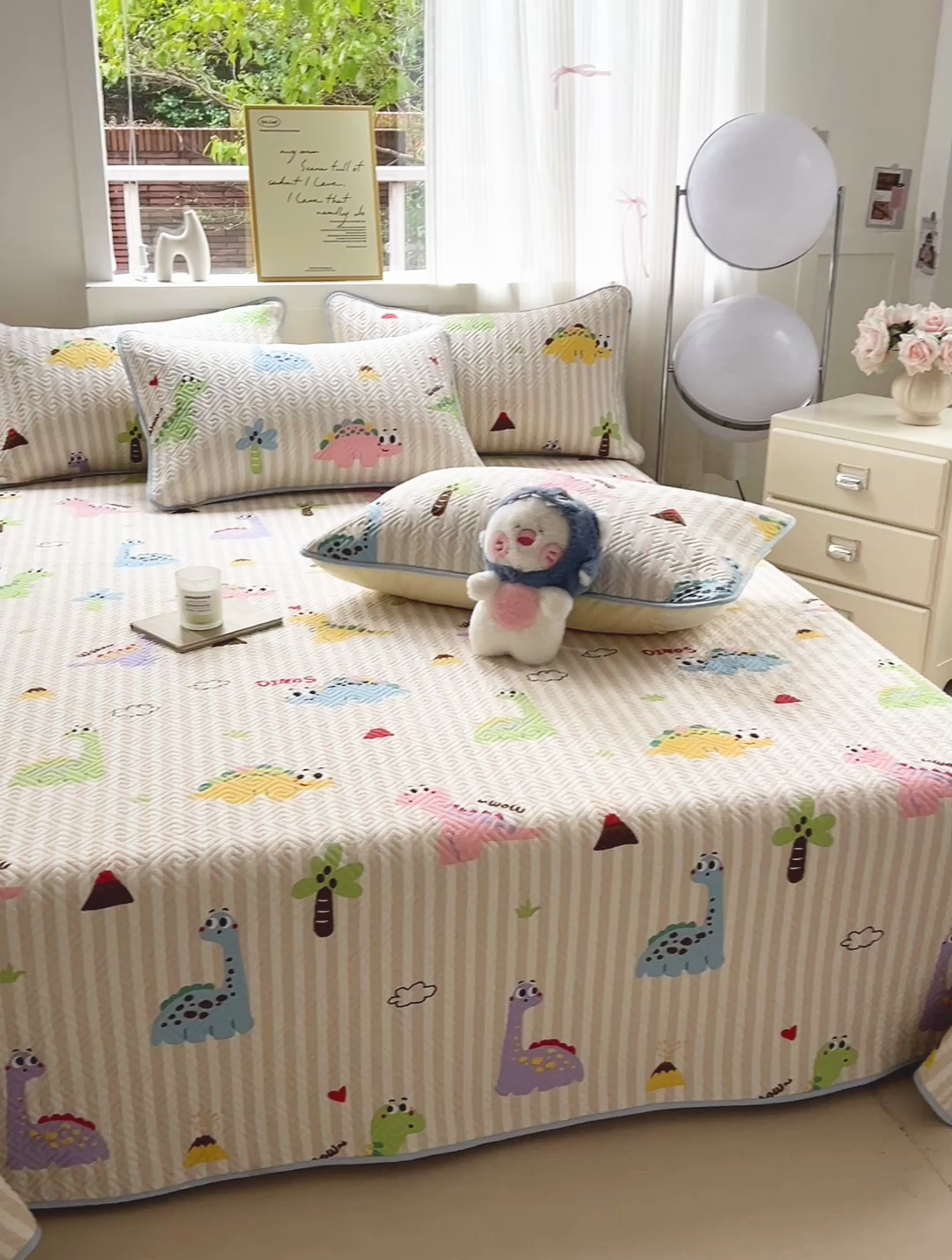 91家纺网 家纺一手货源 找家纺 羽爱家纺 2025新款A类双面全棉印花床盖套件 动漫恐龙