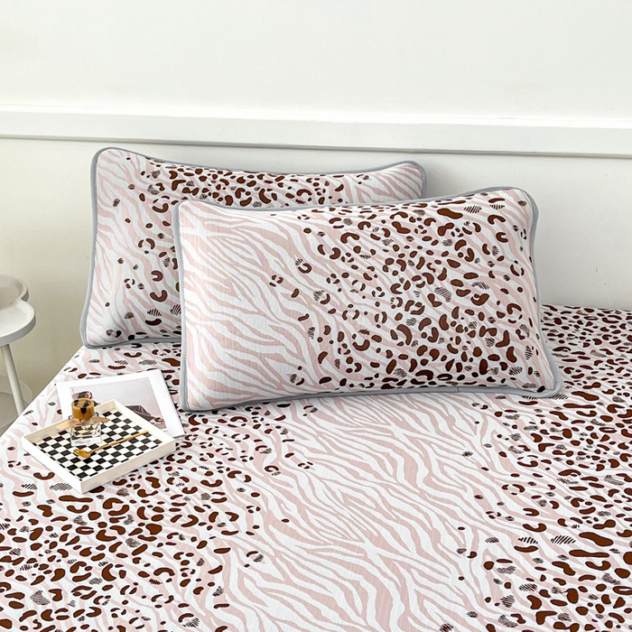 91家纺网 家纺一手货源 找家纺 子曰 2025新款高定版A类PE聚乙烯凉感凉席提花凉席床笠 魅野-粉【床笠款】