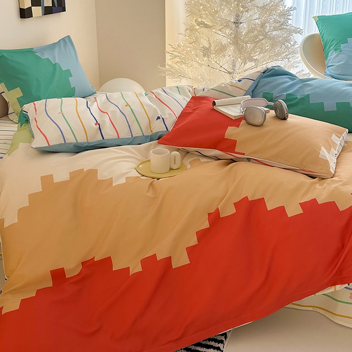 91家纺网 家纺一手货源 找家纺 2025新款全棉大版卡通数码印花纯棉四件套 彩虹糖