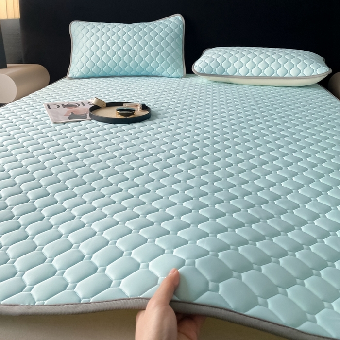 91家纺网 家纺一手货源 找家纺 欧邦 2025新款加厚纯色凉席四件套--凉席三件套 方格-湖蓝