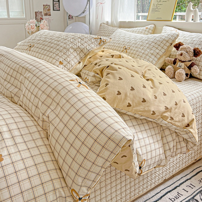 91家纺网 家纺一手货源 找家纺 羽爱家纺 2025新款A类双面全棉印花床盖套件 极简主义