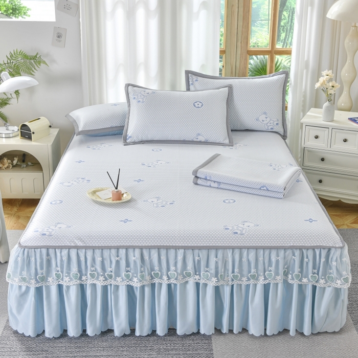 91家纺网 家纺一手货源 找家纺 品乐家纺  2025新款床裙款提花冰豆豆套件凉席席子 蓝色