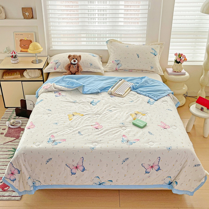 91家纺网 家纺一手货源 找家纺 富艺隆 2025新款水洗棉印花夏被 蝴蝶物语