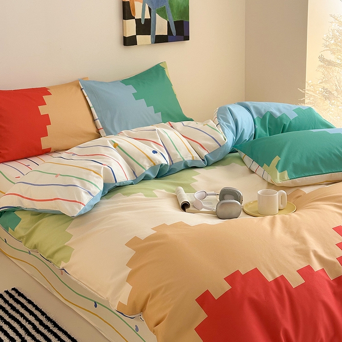 91家纺网 家纺一手货源 找家纺 2025新款全棉大版卡通数码印花纯棉四件套 彩虹糖