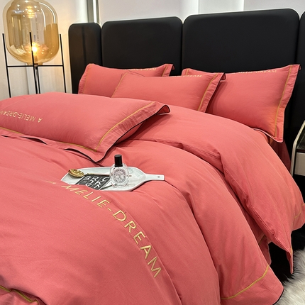 宇彬家纺 2025新款直播热款13374全棉母婴级压线一字绣宽边枕套被套纯色滚边麻绳四件套贡缎新疆长绒缎新疆长绒 梦系列-宝石红