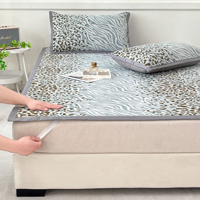 91家纺网 家纺一手货源 找家纺 子曰 2025新款高定版A类PE聚乙烯凉感凉席提花凉席 魅野-蓝