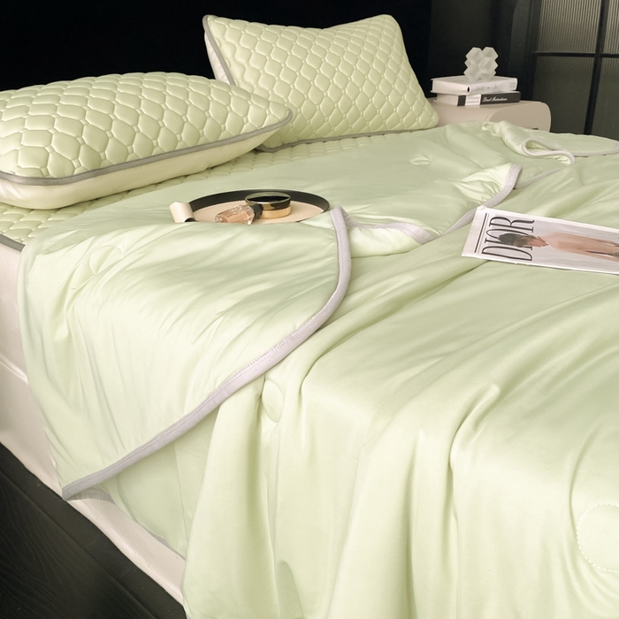 91家纺网 家纺一手货源 找家纺 欧邦 2025新款加厚纯色凉席四件套--夏被四件套 方格-果绿